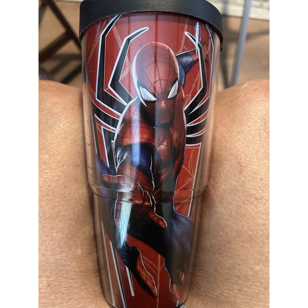 Spider-Man Tervis‎ Tumbler 24oz. Black Lid